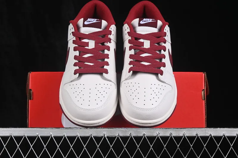 All categories Nk SB Dunk series Nk SB Dunk Low low-top sneakers Nike SB Dunk Low white red low-top casual sneakers HF5441-008